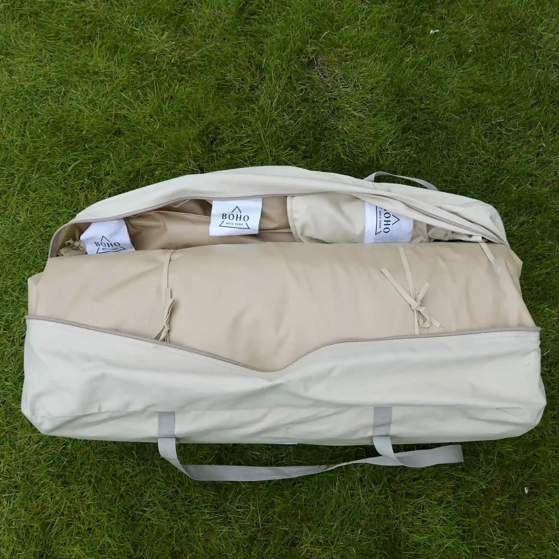 Classic Bell Tent for Glamping and Outdoor Camping