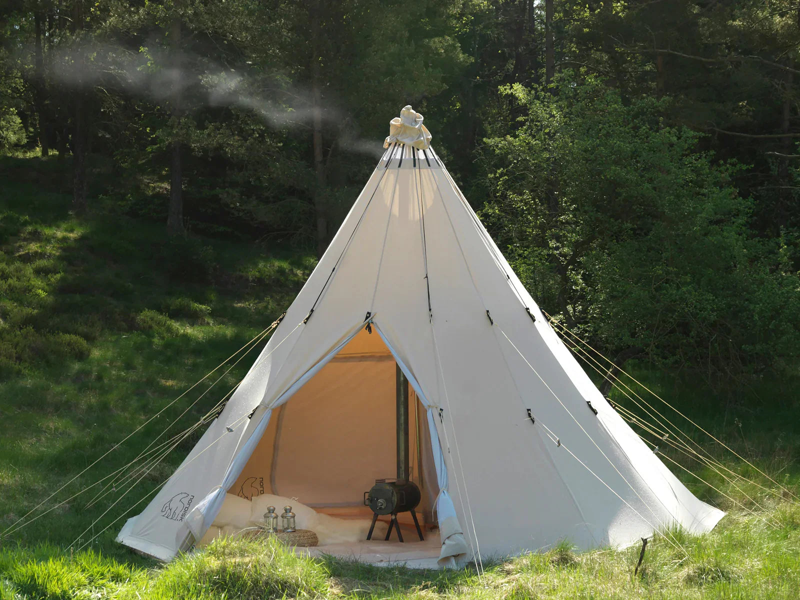 6-Person Tepee Glamping Tent