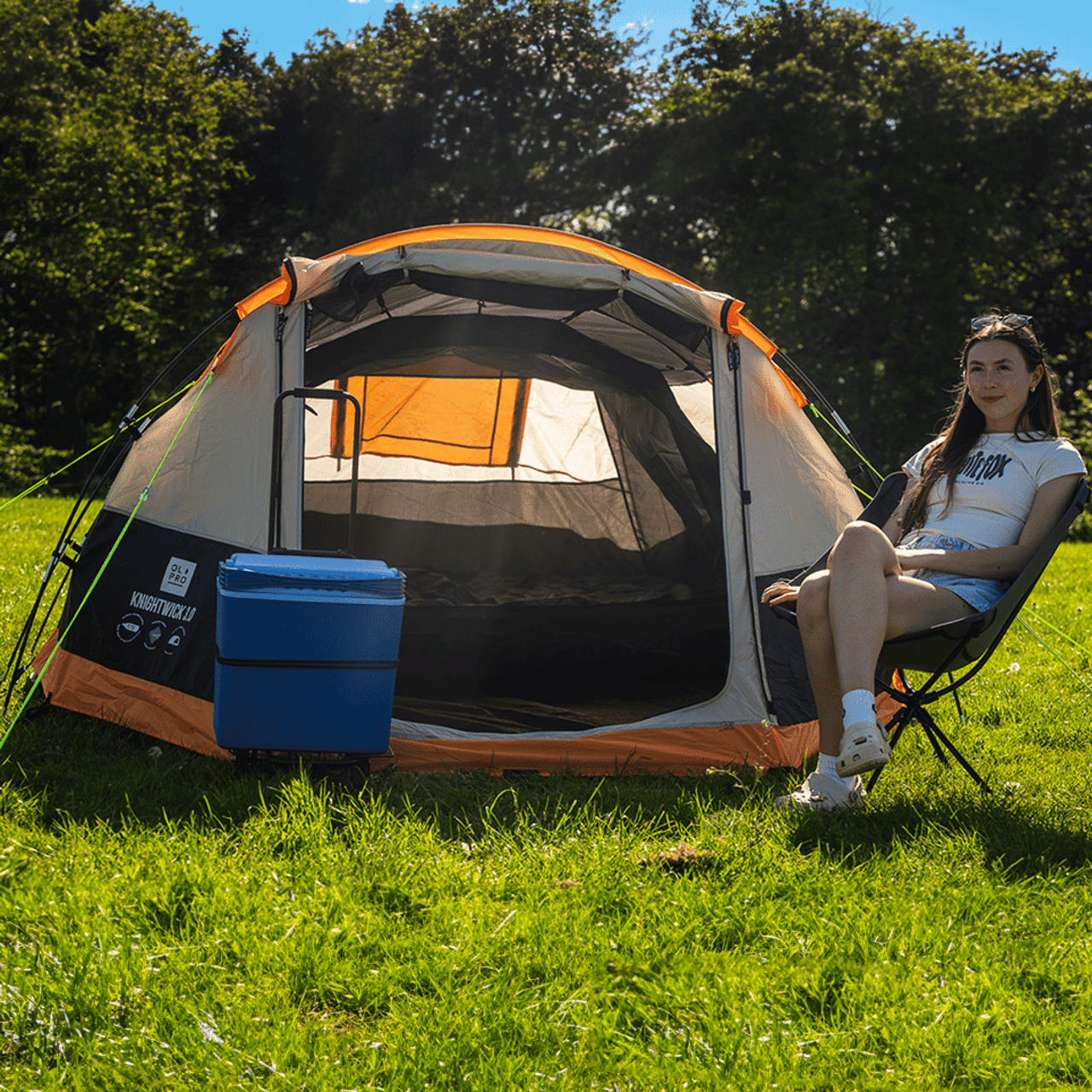 3 Berth Camping Tent with Blackout Bedroom and Waterproof Design