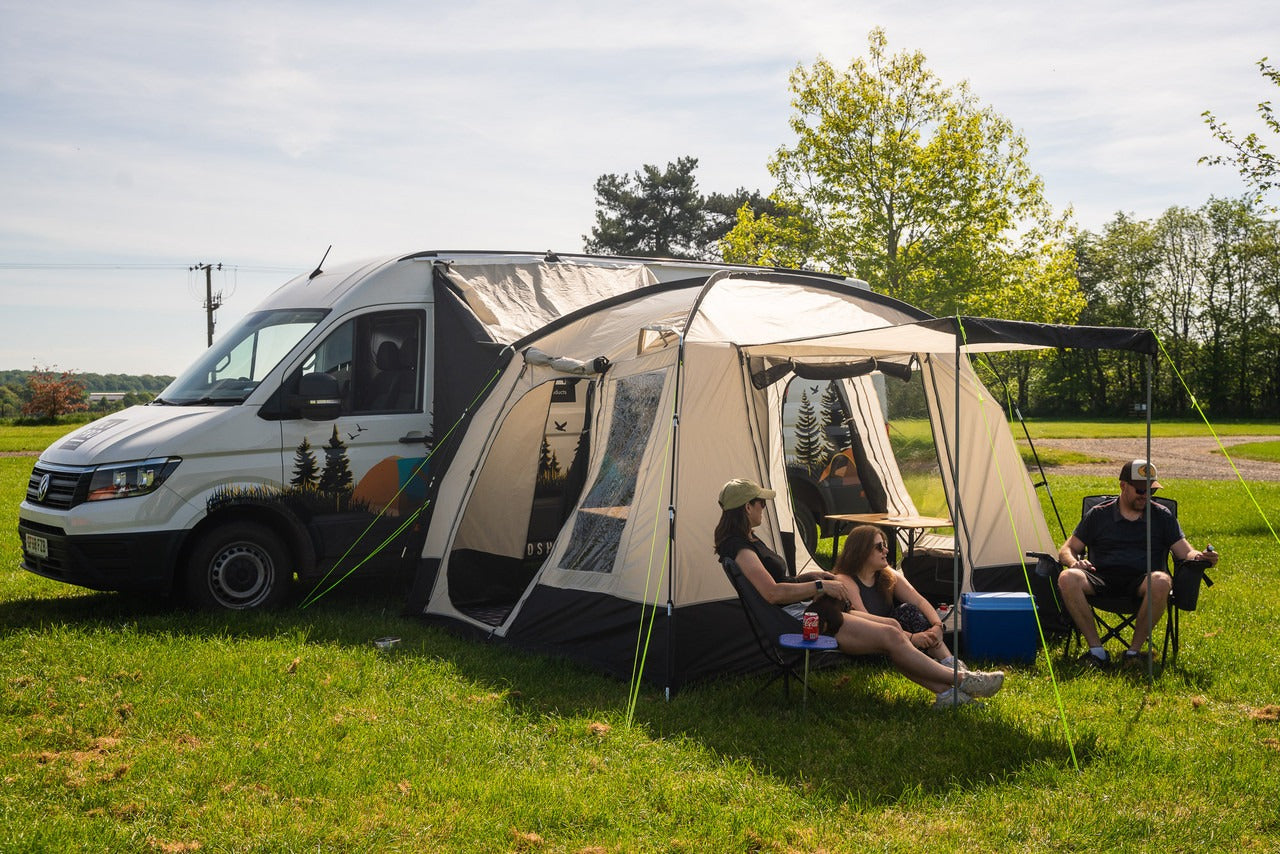 Motorhome Drive-Away Awning with Fibreglass Poles