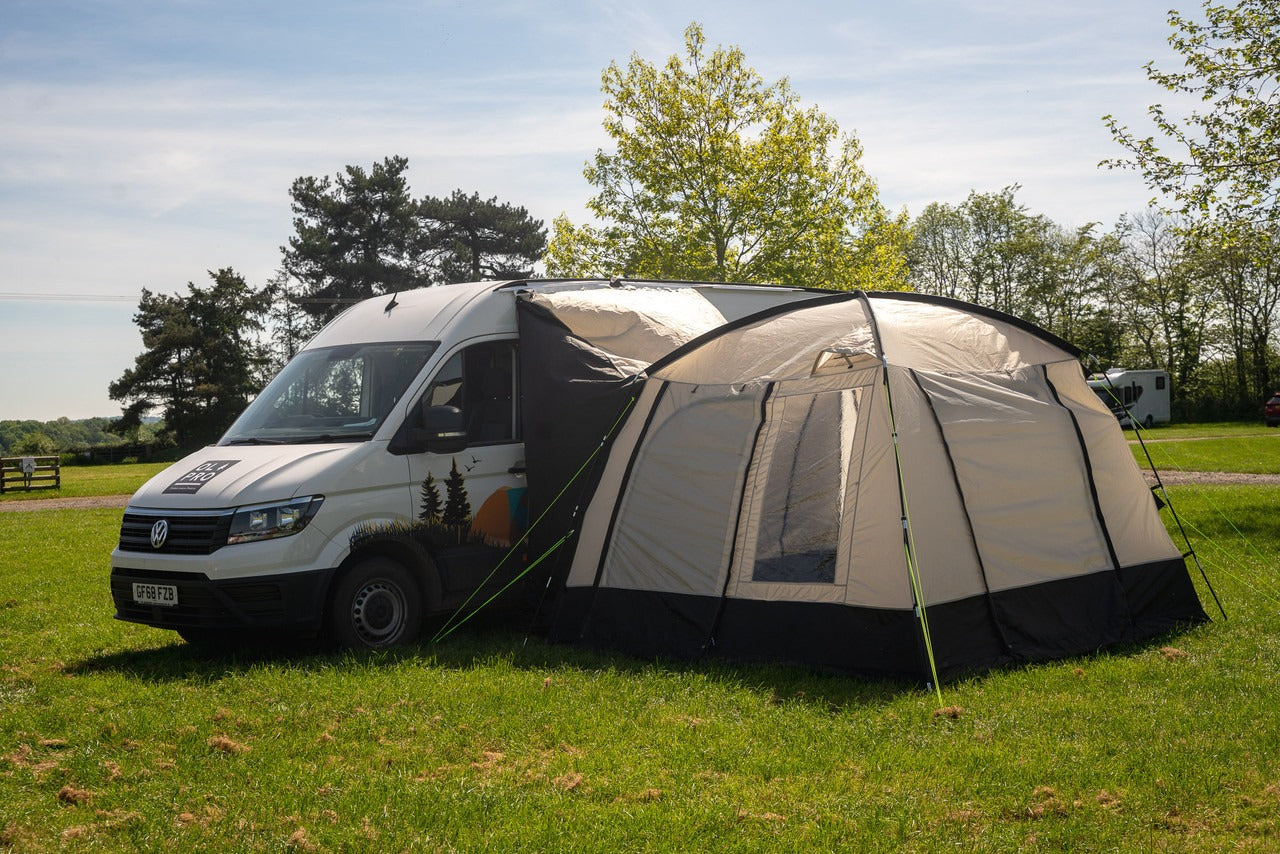 Motorhome Drive-Away Awning with Fibreglass Poles
