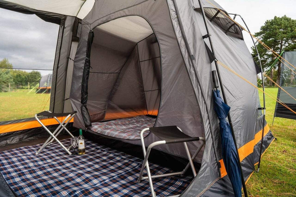 6-Berth Family Camping Tent with Blackout Bedrooms