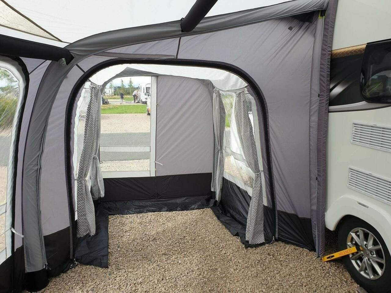 Inflatable Caravan Porch Awning with Detachable Extension
