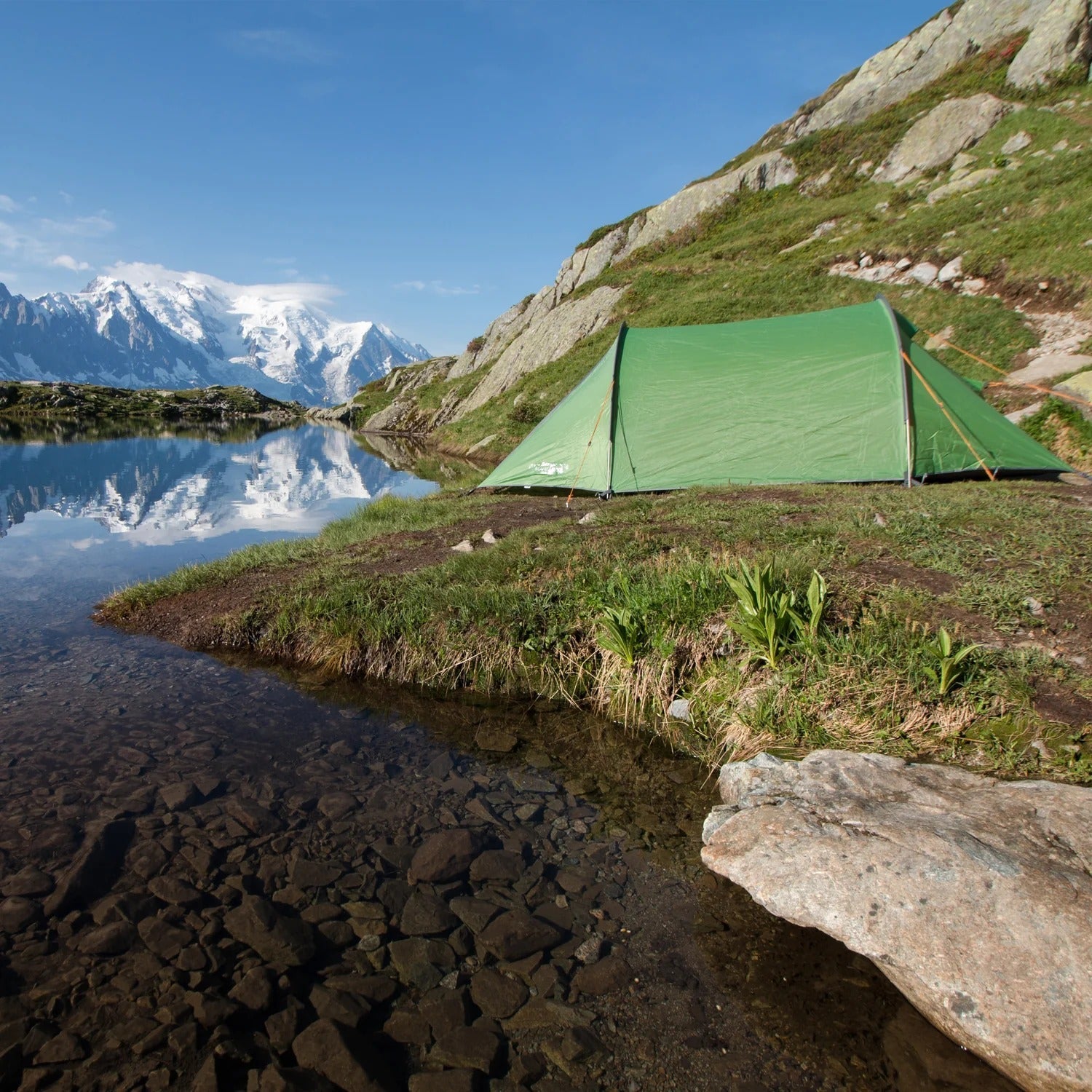 2-Person Lightweight Trekking Tunnel Tent