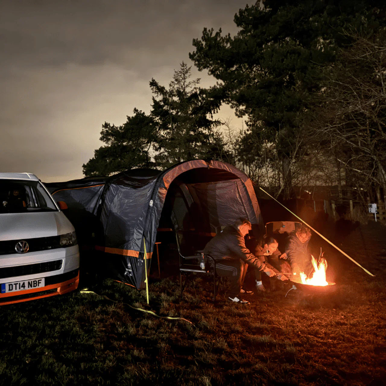 Inflatable Campervan Drive-Away Awning with 5 Berth Bedroom