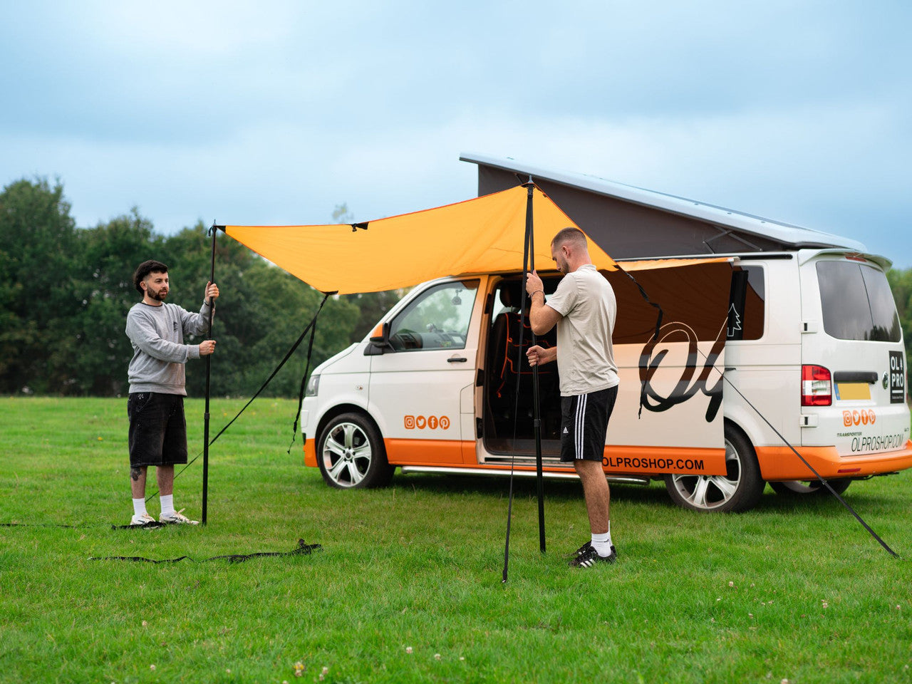 Multi-Purpose Campervan Canopy for Quick Setup